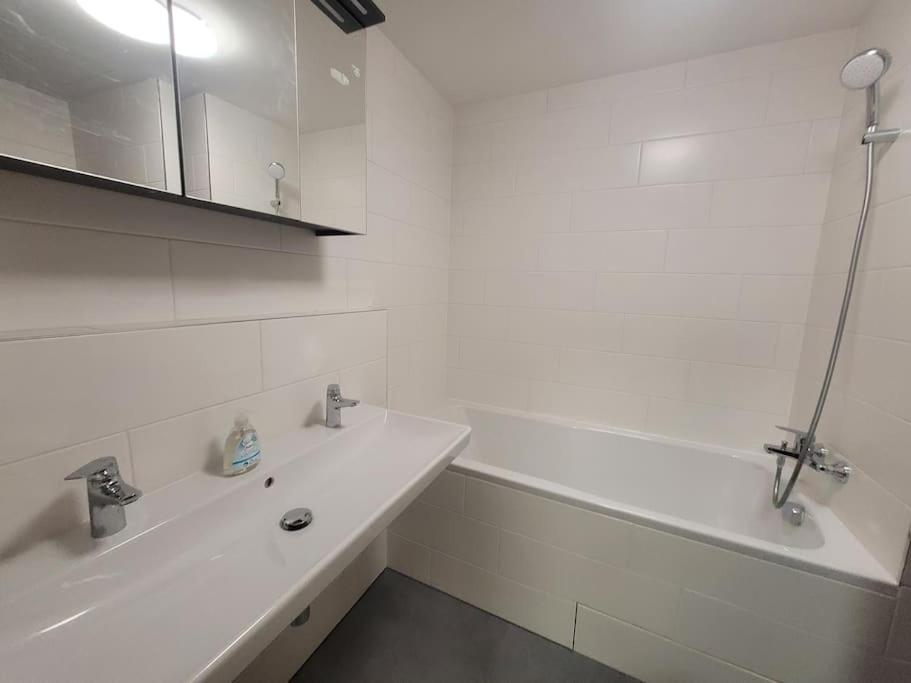 Terrace And Free Parking Apartamento *